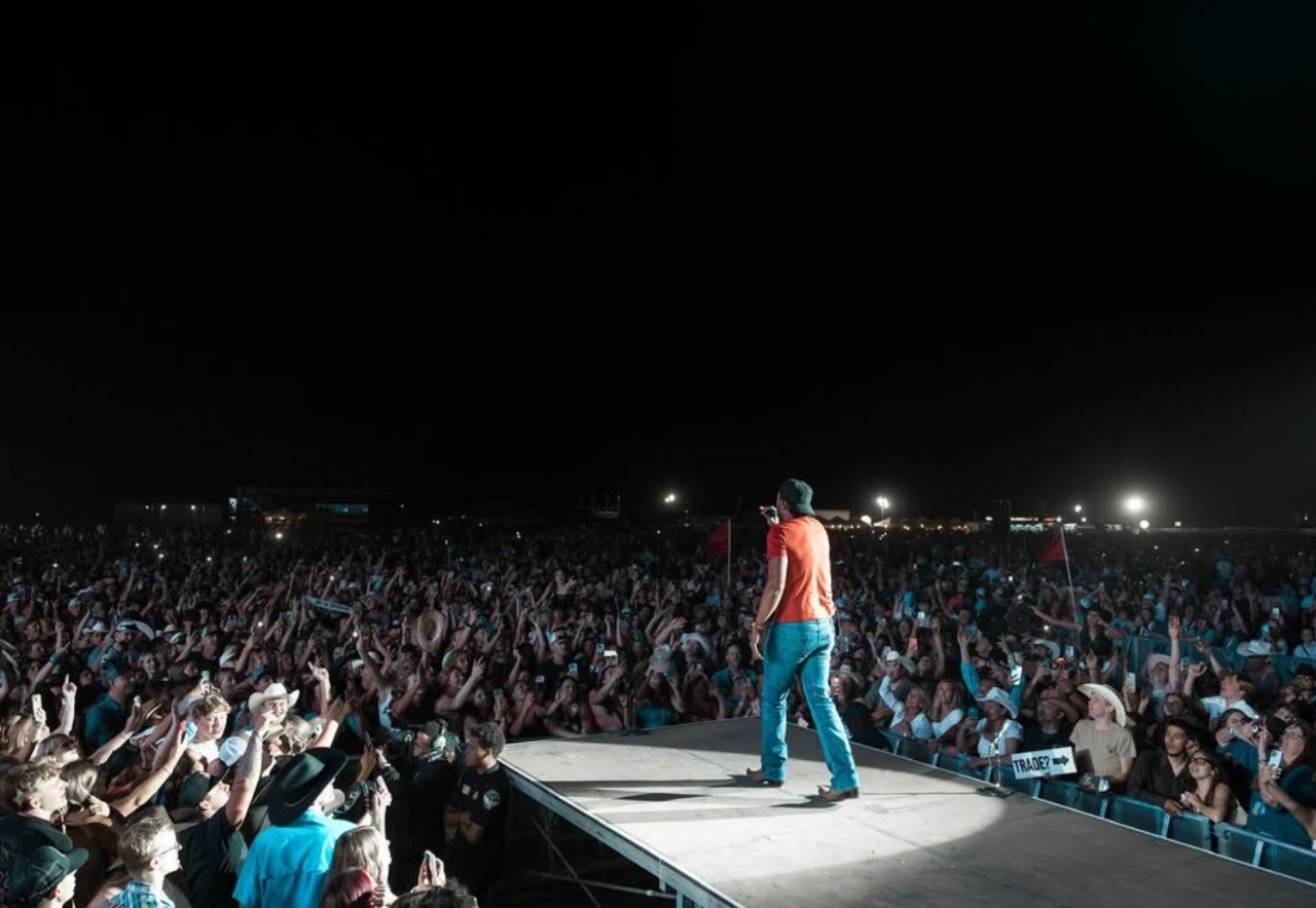 Luke Bryan performing at Mahon Ranch